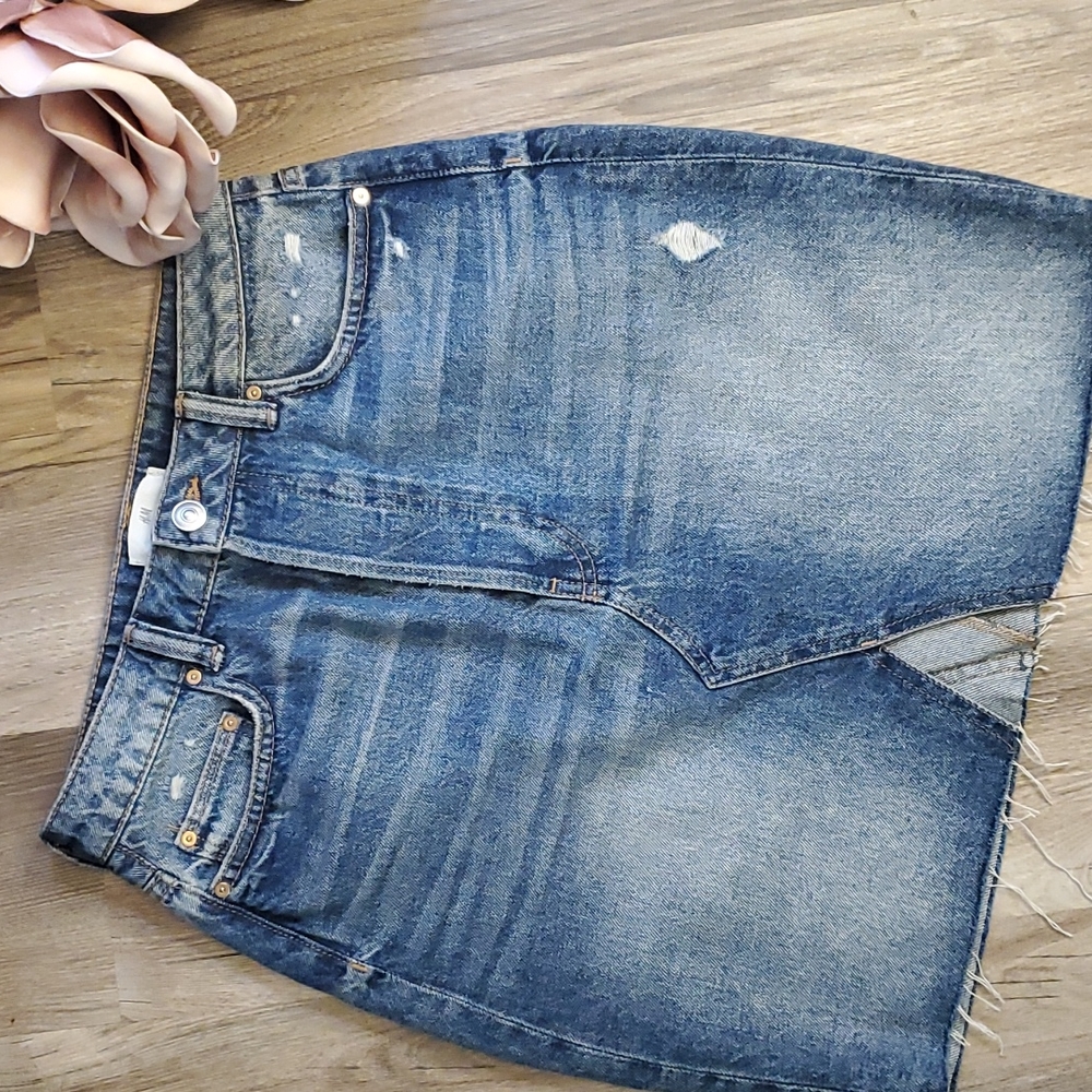 H&M Denim Skirt Size 4